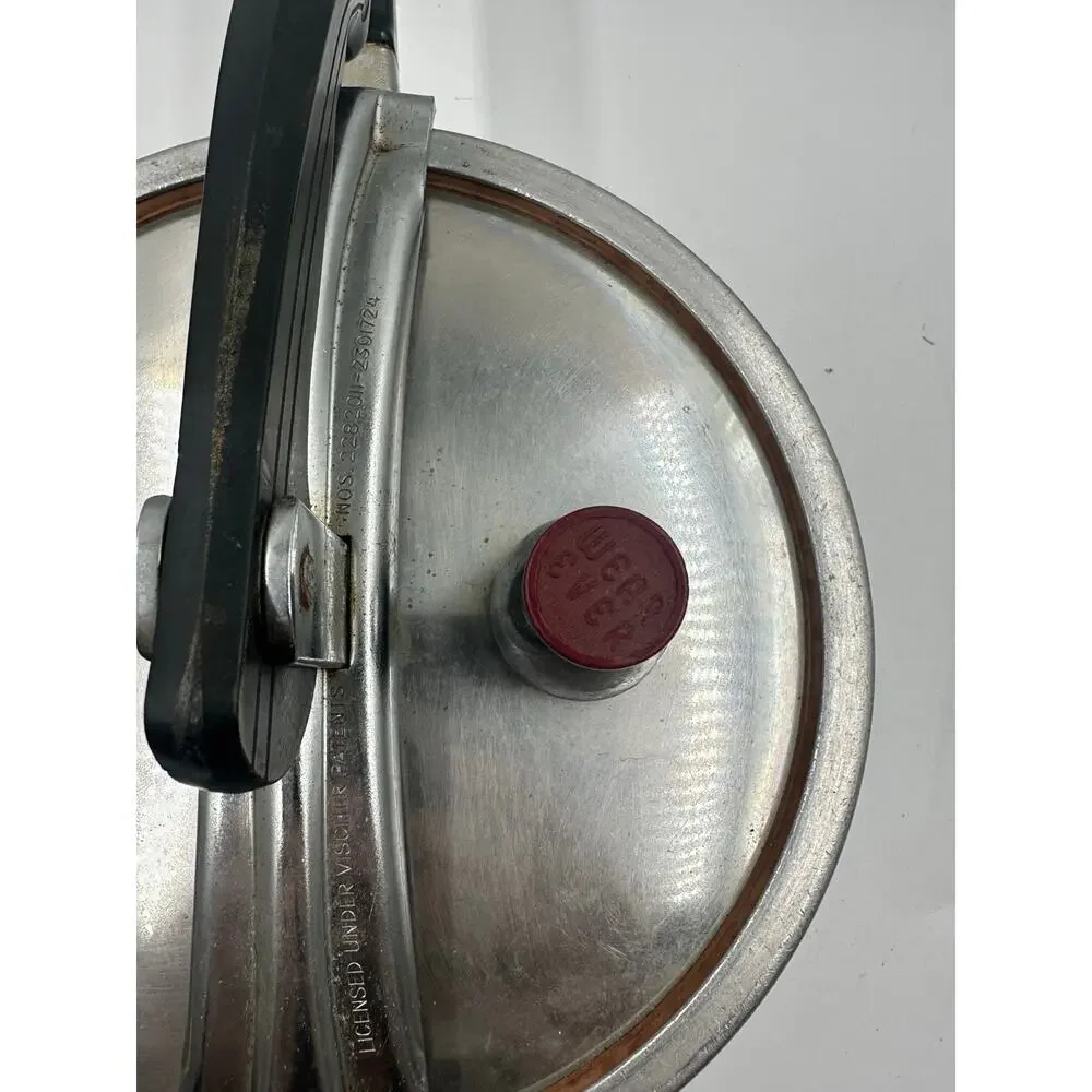 Vintage Wear Ever Aluminum Pressure Cooker Model 3637
